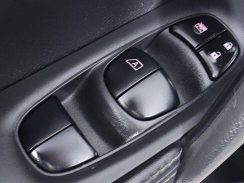 Used 2020 Nissan Rogue Sport S w/ Appearance Package image 26