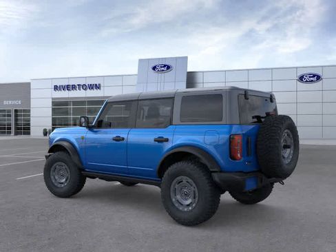 New 2025 Ford Bronco Badlands w/ Sasquatch Package AWD/4WD image 4