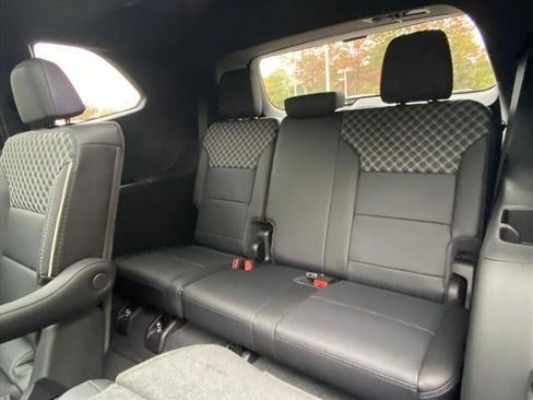 New 2026 GMC Acadia Denali image 27