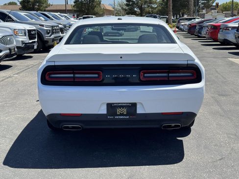 Used 2022 Dodge Challenger GT RWD image 5