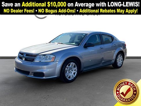 Used 2013 Dodge Avenger SE image 1