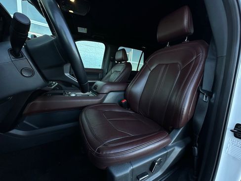 Used 2024 Ford Expedition Max Limited image 5