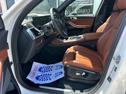 Certified 2026 BMW X7 xDrive40i w/ Premium Package AWD/4WD image 14