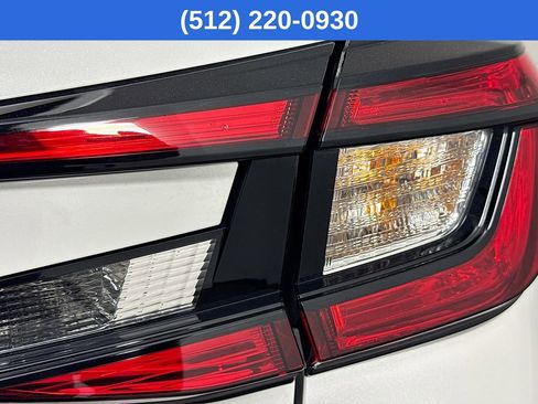 Certified 2025 Subaru Crosstrek 2.5i Limited w/ Crosstrek Mirror Package image 33