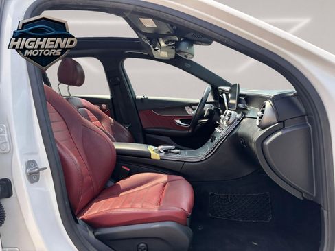 Used 2017 Mercedes-Benz C 300 Sedan image 23