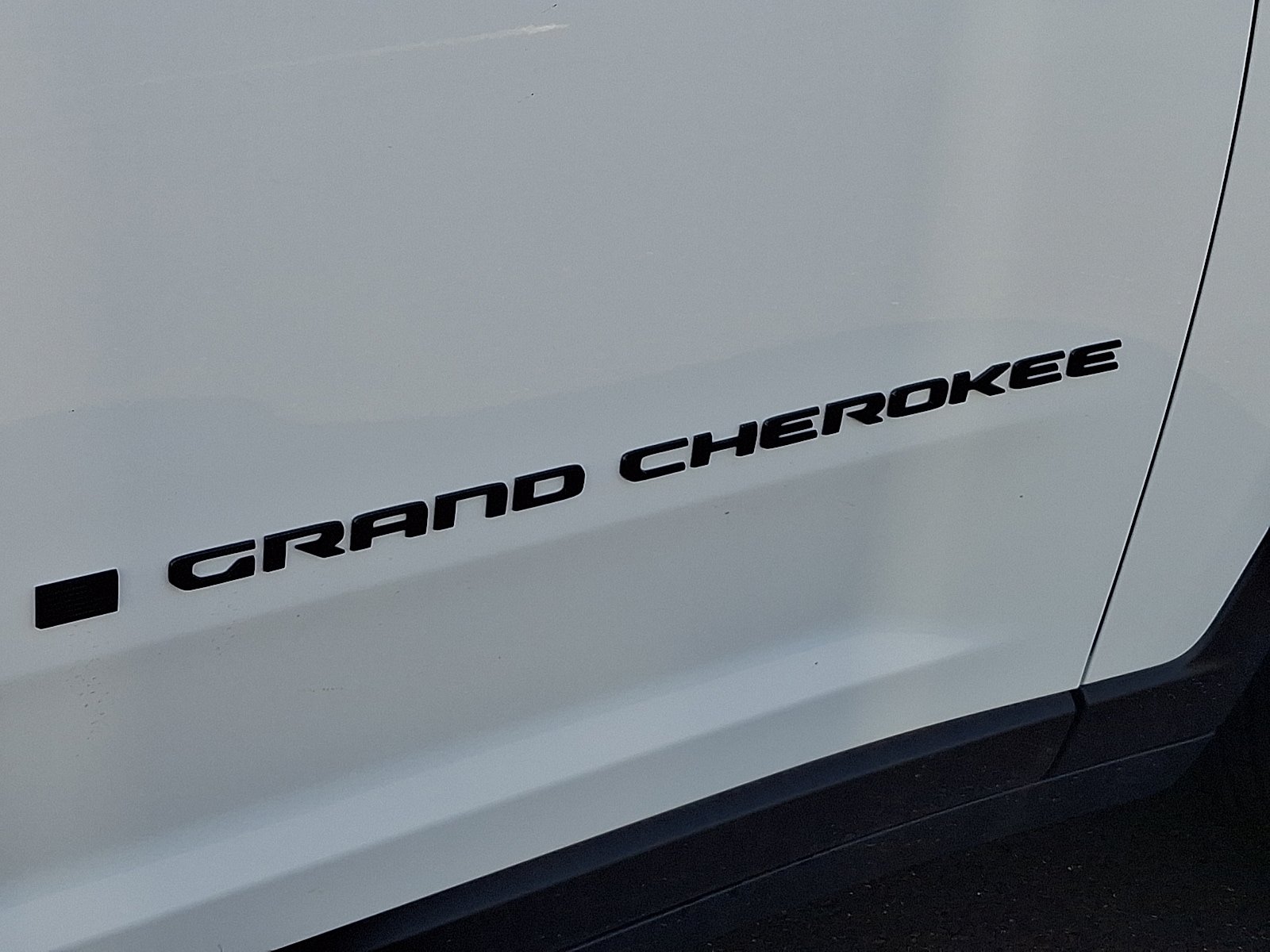 New 2026 Jeep Grand Cherokee Altitude AWD/4WD image 5