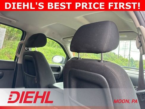 Used 2011 Chevrolet Silverado 2500 LT w/ Interior Plus Package AWD/4WD image 13