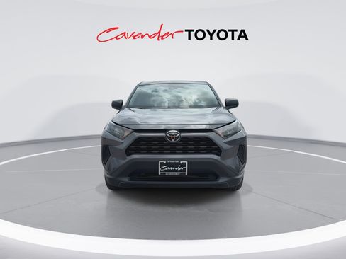 Certified 2022 Toyota RAV4 LE FWD image 3