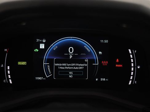 Used 2025 Toyota Camry LE image 17