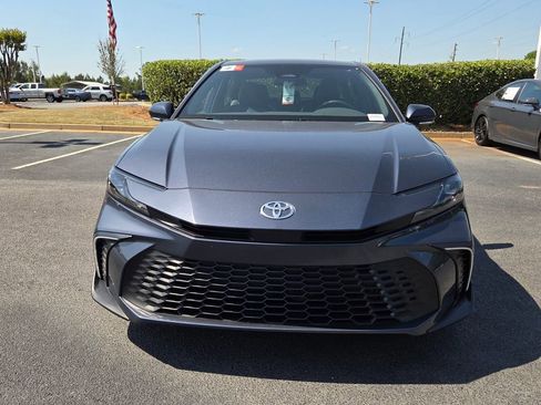 New 2026 Toyota Camry SE FWD image 2