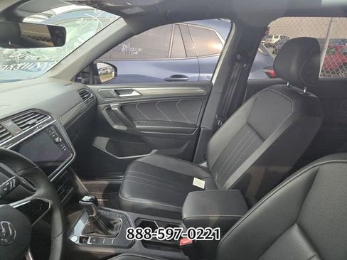 Certified 2023 Volkswagen Tiguan SE R-Line FWD image 2