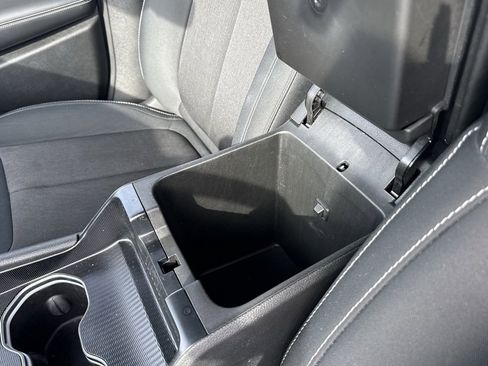 Used 2024 Jeep Grand Cherokee L Laredo w/ Luxury Tech Group I image 28