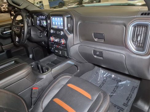 Used 2022 GMC Sierra 1500 AT4 image 27