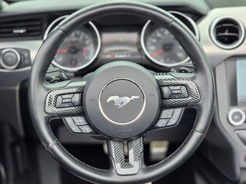 Used 2019 Ford Mustang Premium RWD image 24