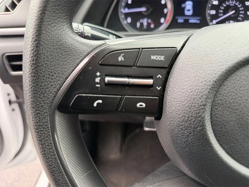 Used 2022 Hyundai Sonata SE image 29