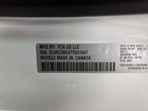 New 2026 Chrysler Pacifica Select w/ S Appearance Package image 38