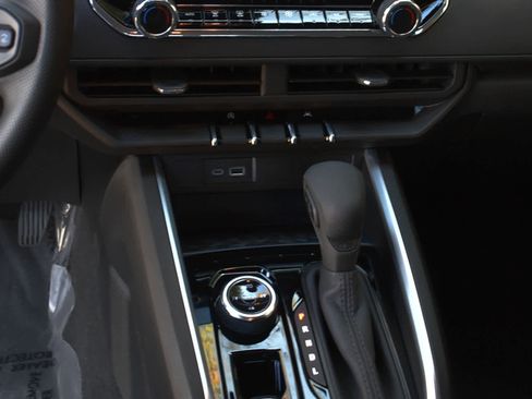 New 2026 Chevrolet Colorado Trail Boss AWD/4WD image 14