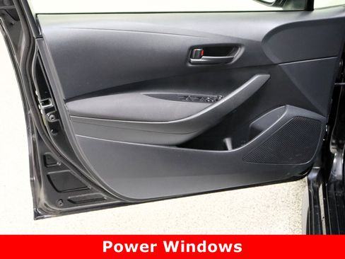 Used 2024 Toyota Corolla LE image 12