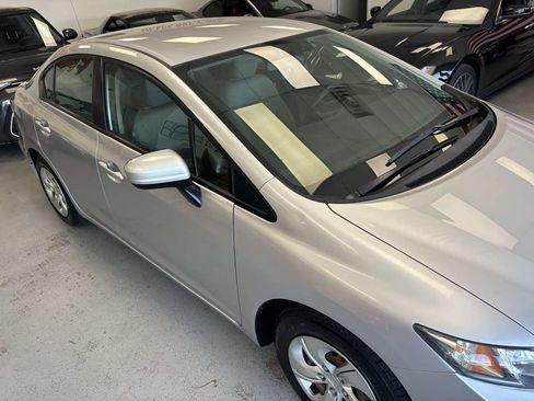 Used 2015 Honda Civic LX image 4