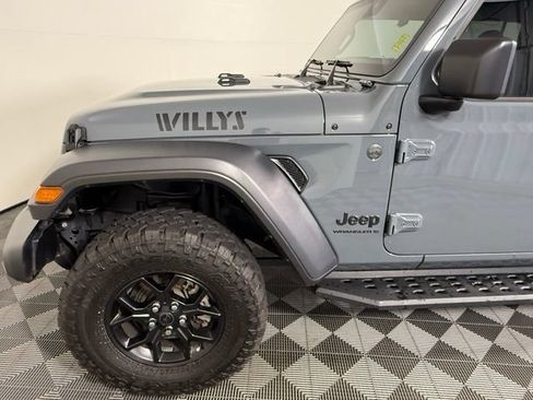 Used 2024 Jeep Wrangler Unlimited Sport AWD/4WD image 17