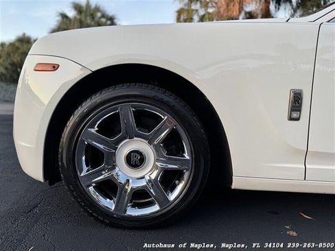 Used 2010 Rolls-Royce Ghost RWD image 17