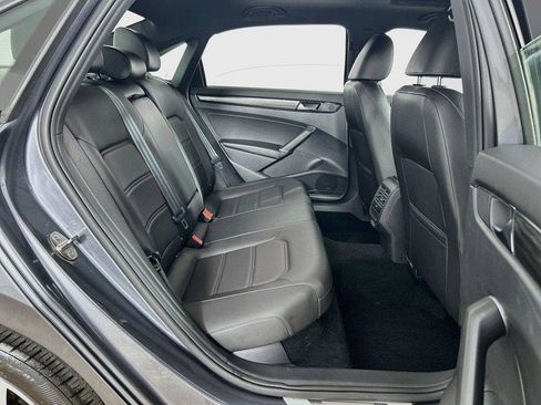 Used 2021 Volkswagen Passat 2.0T R-Line w/ Luggage Net & Mats Package FWD image 29