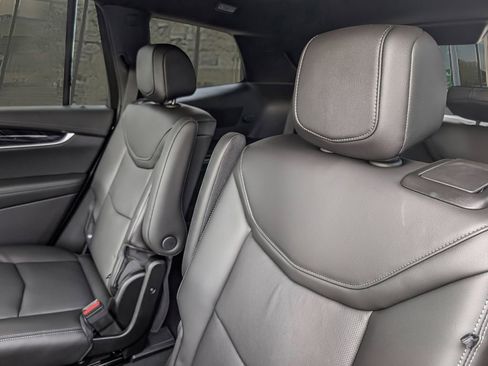 New 2025 Cadillac XT6 Premium Luxury image 14