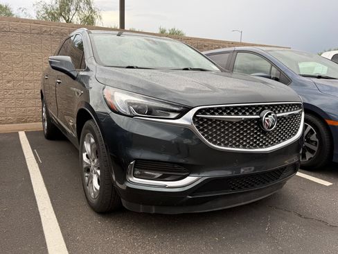 Used 2021 Buick Enclave Avenir w/ Avenir Technology Package AWD/4WD image 5