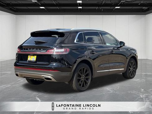 Certified 2023 Lincoln Nautilus Reserve w/ Equipment Group 201A AWD/4WD image 5