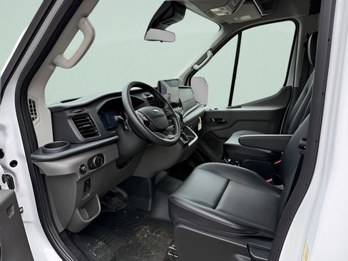 New 2026 Ford Transit 150 148 Medium Roof AWD image 4