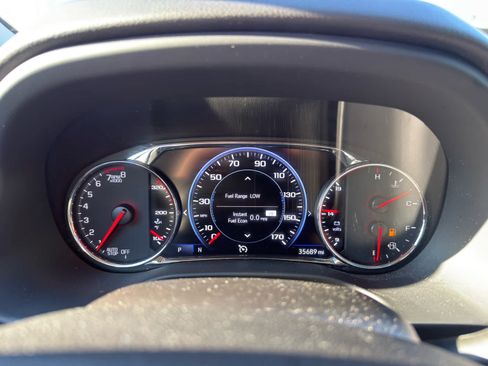 Used 2023 GMC Acadia AT4 w/ Technology Package AWD/4WD image 21