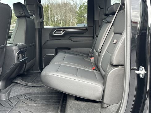 Certified 2024 Chevrolet Silverado 2500 LTZ w/ LTZ Convenience Package image 15