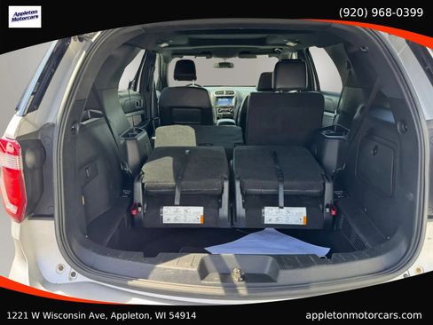Used 2017 Ford Explorer XLT w/ Equipment Group 202A image 36