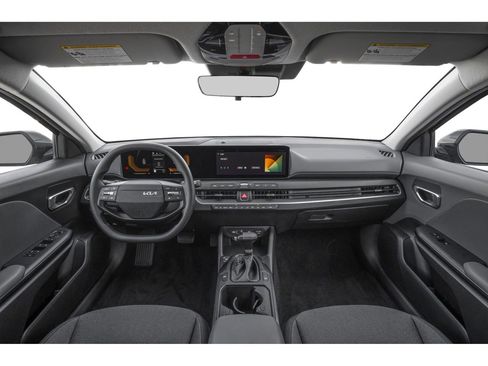 New 2026 Kia K4 LX FWD image 32