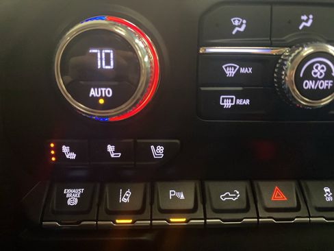 Used 2023 GMC Sierra 2500 Denali w/ Denali Ultimate Package image 27