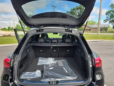 New 2026 Mercedes-Benz GLC 300 4MATIC image 29