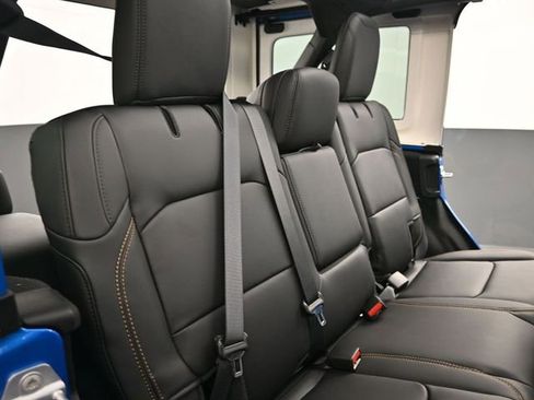 New 2025 Jeep Wrangler Unlimited Rubicon 392 image 20