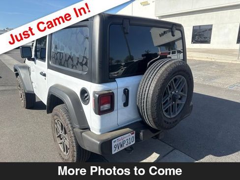 Used 2025 Jeep Wrangler Sport AWD/4WD image 3