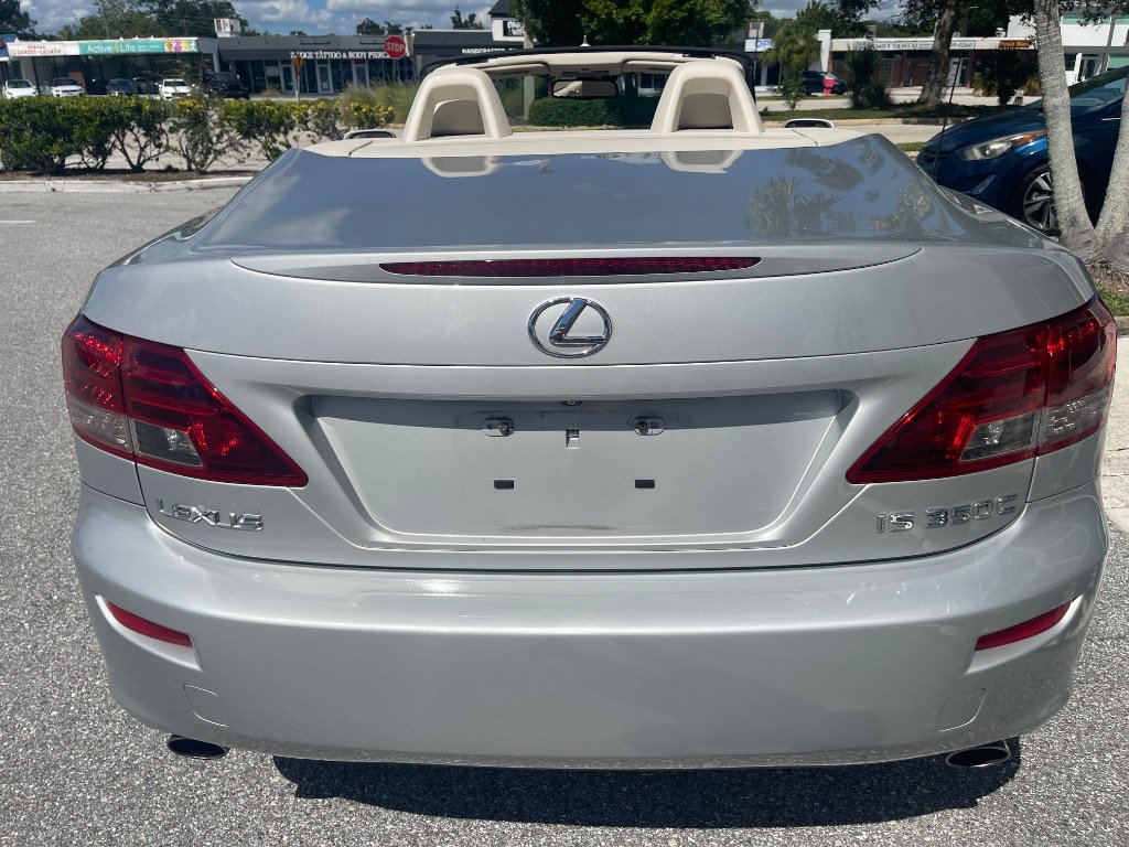 Used 2010 Lexus IS 350C RWD image 10