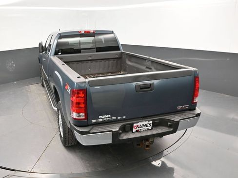 Used 2011 GMC Sierra 2500 SLE w/ Convenience Package AWD/4WD image 30