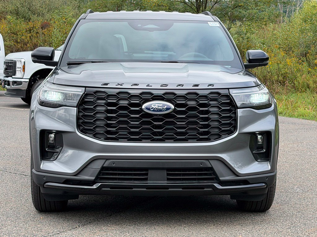 New 2026 Ford Explorer ST-Line AWD/4WD image 18