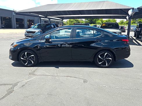 Used 2025 Nissan Versa SR w/ Trunk Package FWD image 5