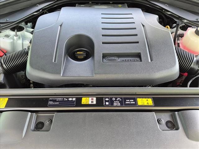New 2026 Land Rover Range Rover Sport Dynamic SE AWD/4WD image 16