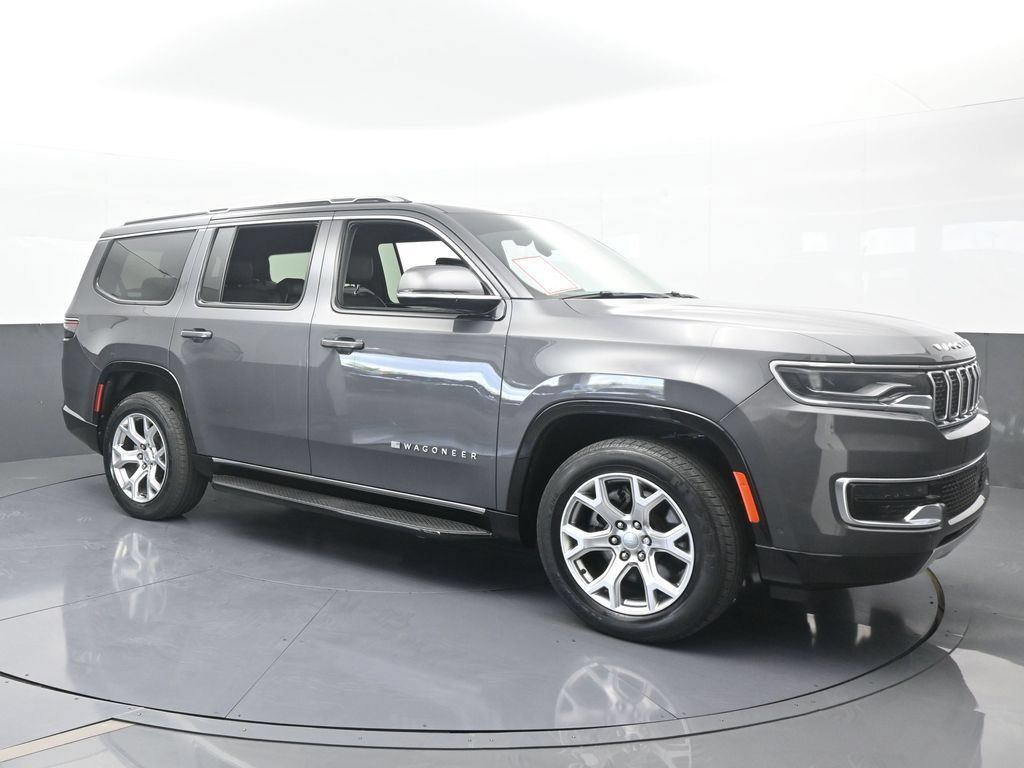 Used 2022 Jeep Wagoneer Series II RWD image 8