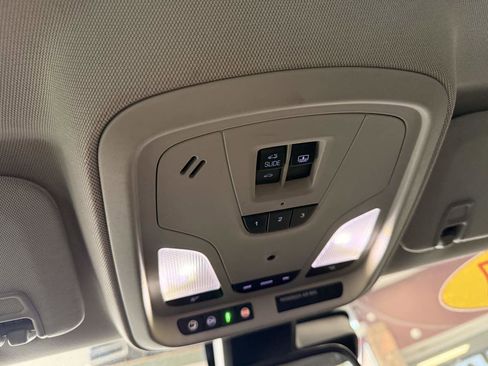 Used 2017 Chevrolet Impala Premier w/ Enhanced Convenience Package image 53