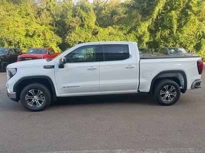 New 2026 GMC Sierra 1500 SLE
