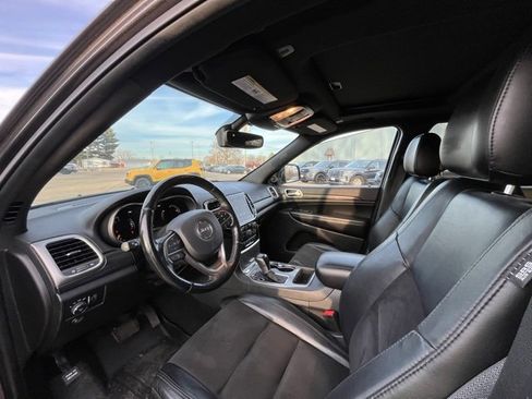 Used 2020 Jeep Grand Cherokee Altitude image 6