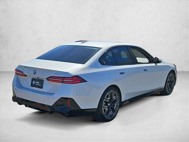 Used 2026 BMW 530i w/ M Sport Package RWD image 5