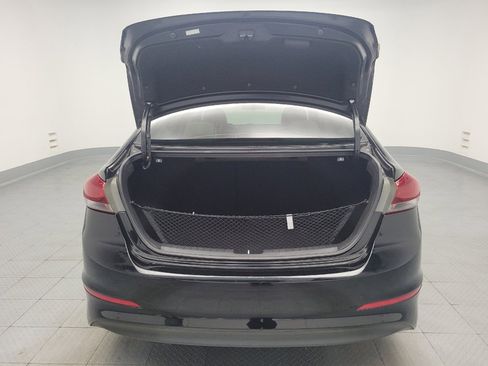 Used 2017 Hyundai Elantra SE FWD image 29