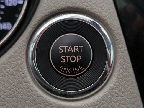 Certified 2021 Nissan Rogue Sport SV FWD image 22